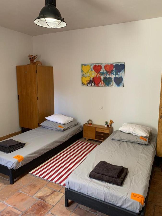 Mas Carita Bed & Breakfast Cabannes Ngoại thất bức ảnh